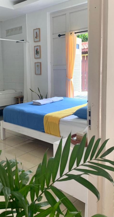 Roemah Renjana Yogyakarta Hotell Exteriör bild