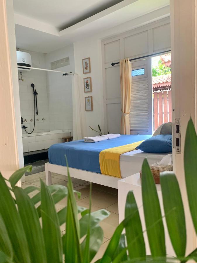 Roemah Renjana Yogyakarta Hotell Exteriör bild
